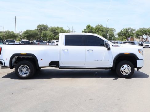 Certified 2021 GMC Sierra 3500 Denali w/ Denali Ultimate Package AWD/4WD image 10