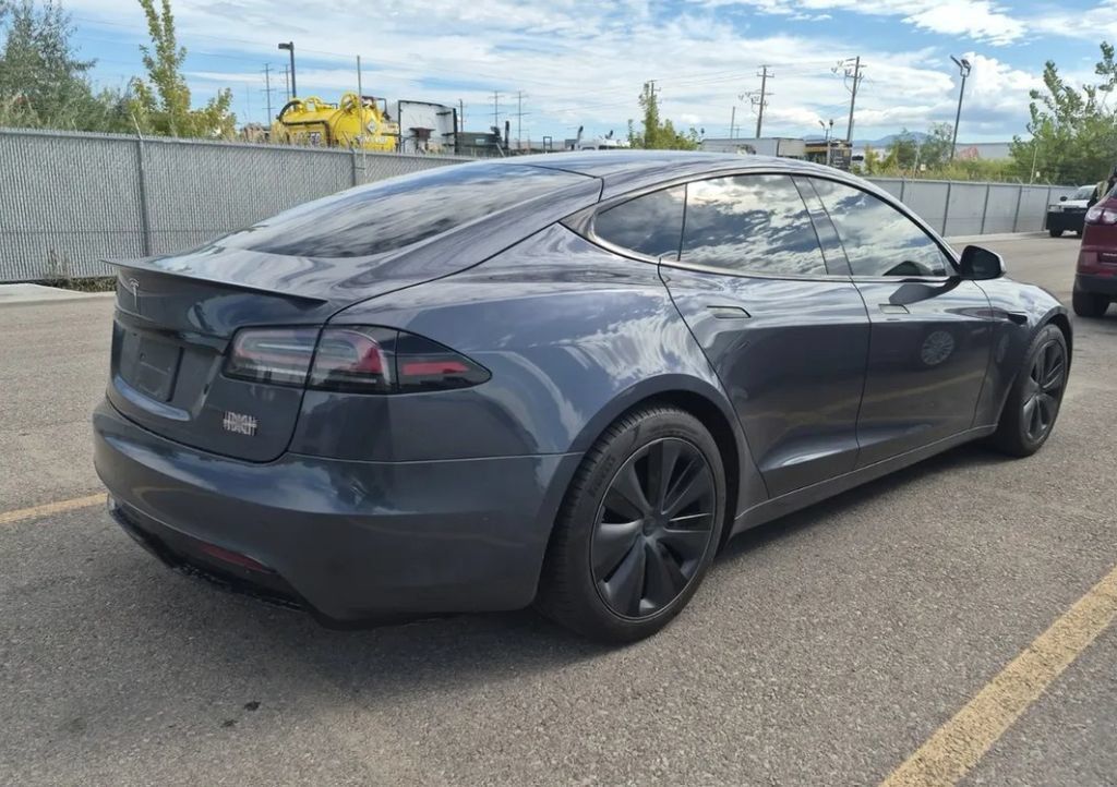 Used 2023 Tesla Model S Plaid AWD/4WD image 2