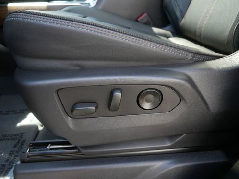 Used 2024 Chevrolet Silverado 3500 High Country w/ High Country Premium Package AWD/4WD image 21