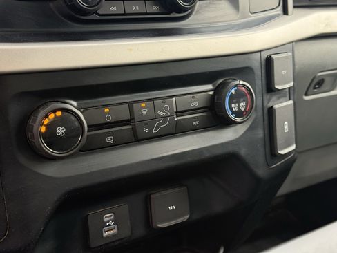 Used 2021 Ford F150 XL w/ Trailer Tow Package image 18