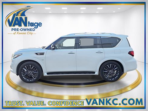 Used 2020 INFINITI QX80 Luxe w/ Edition 30 Package image 10