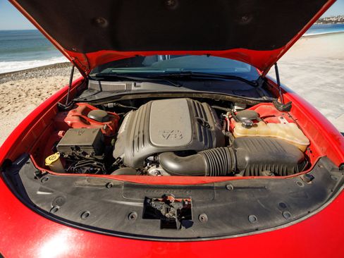 Used 2015 Dodge Charger R/T w/ Driver Confidence Group image 27