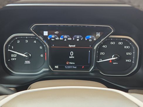 Used 2021 GMC Yukon XL Denali w/ Denali Ultimate Package AWD/4WD image 18