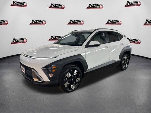 Used 2025 Hyundai Kona SEL image 1