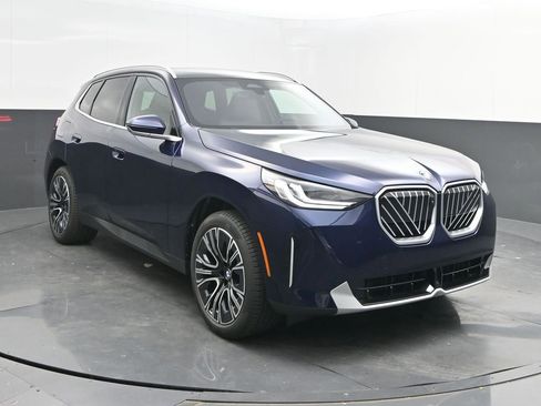 Certified 2026 BMW X3 xDrive30 w/ Premium Package AWD/4WD image 1