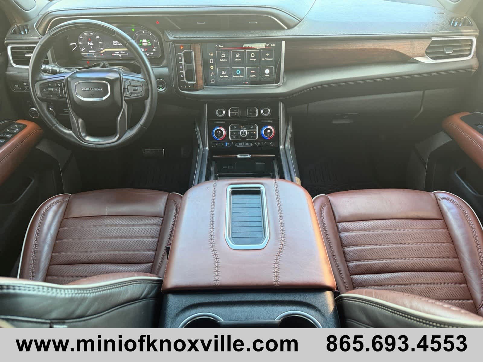Used 2024 GMC Yukon Denali Ultimate AWD/4WD image 26