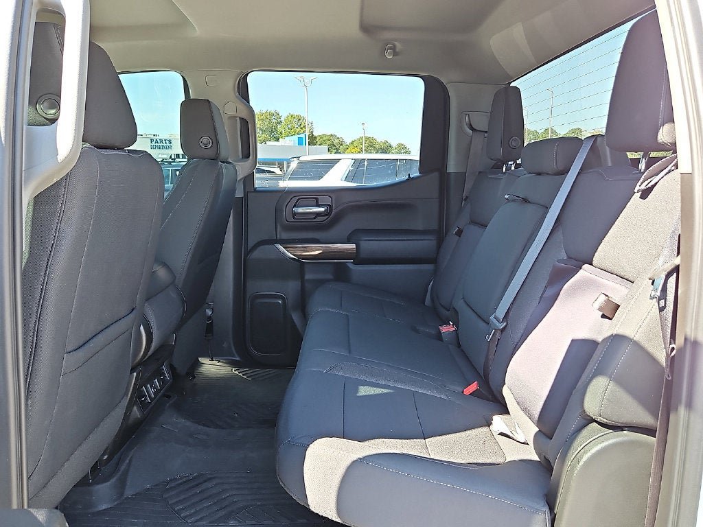 Used 2021 Chevrolet Silverado 1500 RST AWD/4WD image 10