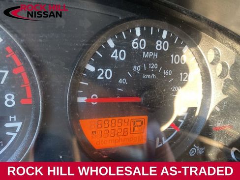 Used 2015 Nissan Frontier SV image 20