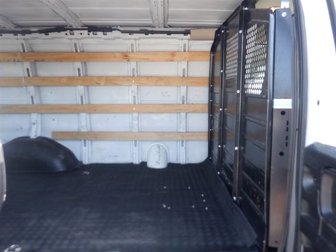 Used 2020 Chevrolet Express 2500 w/ Driver Convenience Package image 9