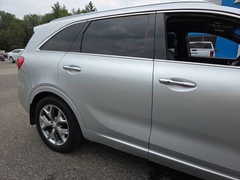 Used 2016 Kia Sorento SX AWD/4WD image 11