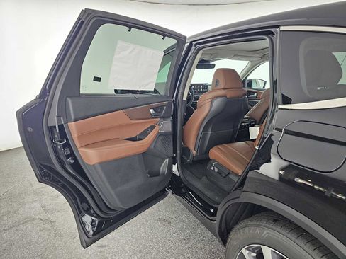 New 2026 Acura MDX w/Technology Package image 17