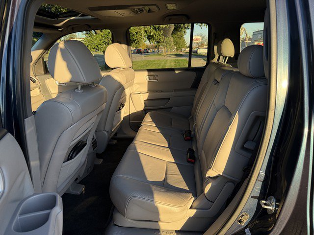 Used 2010 Honda Pilot EX-L image 10