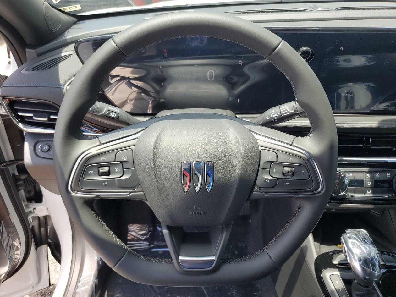 New 2026 Buick Envista Sport Touring w/ Convenience II Package FWD image 20