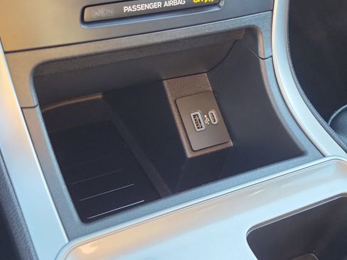 Used 2024 Ford Edge SEL w/ Convenience Package image 31