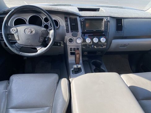 Used 2010 Toyota Tundra Limited AWD/4WD image 9