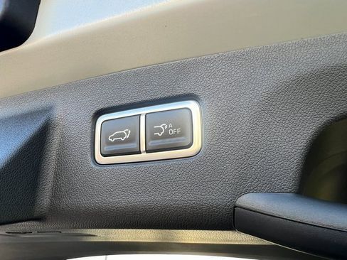 New 2026 Kia Sorento X-Line EX image 13