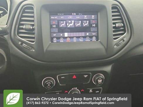 Certified 2018 Jeep Compass Latitude w/ Popular Equipment Group image 26