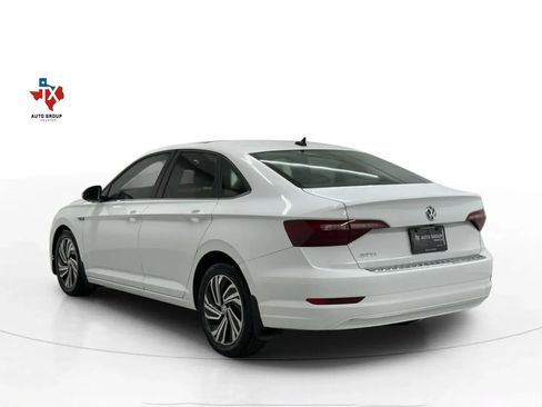Used 2021 Volkswagen Jetta SEL image 4