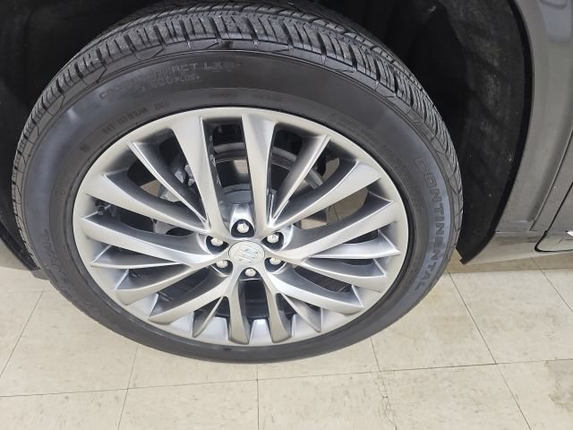 Used 2025 Buick Enclave Avenir w/ Super Cruise Package AWD/4WD image 25