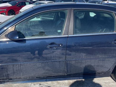 Used 2009 Chevrolet Impala LT w/ Luxury Edition Package image 4