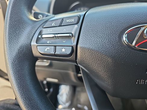 Used 2022 Hyundai Kona SEL w/ Cargo Package image 17
