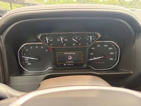 Used 2021 GMC Sierra 1500 SLT RWD image 9