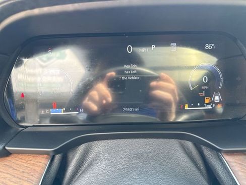 Used 2024 Jeep Grand Cherokee L Summit AWD/4WD image 12