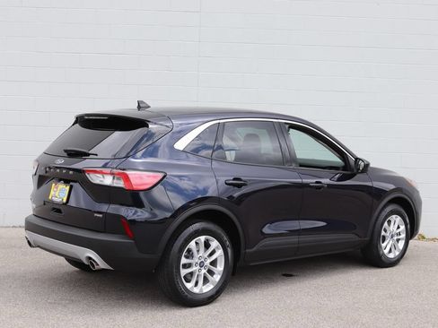 Used 2021 Ford Escape SE FWD image 30