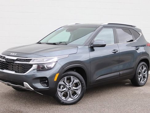 Used 2024 Kia Seltos S image 38