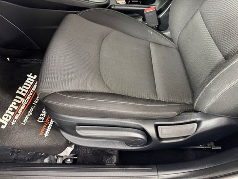 Used 2024 Kia Forte LXS image 11