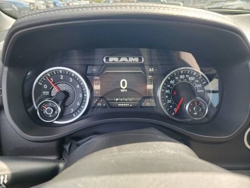 Used 2024 RAM 1500 Laramie AWD/4WD image 32