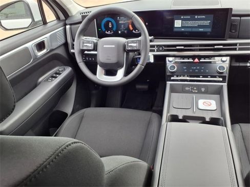 New 2026 Hyundai Santa Fe SE image 4