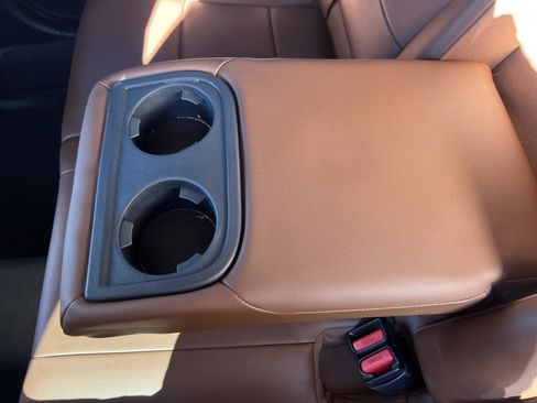 Used 2017 Subaru Outback 3.6R Touring image 43