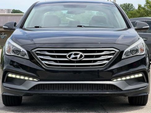 Used 2017 Hyundai Sonata Sport w/ Value Edition Package 02 FWD image 8