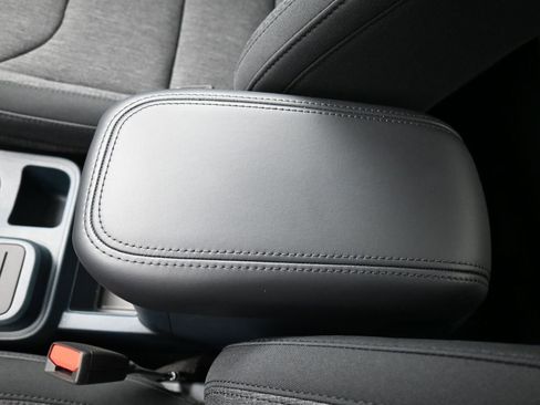 New 2025 Ford Maverick XLT w/ Equipment Group 301A image 17