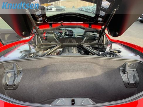 Used 2021 Chevrolet Corvette Stingray Coupe w/ Chrome Exterior Badge Package image 16