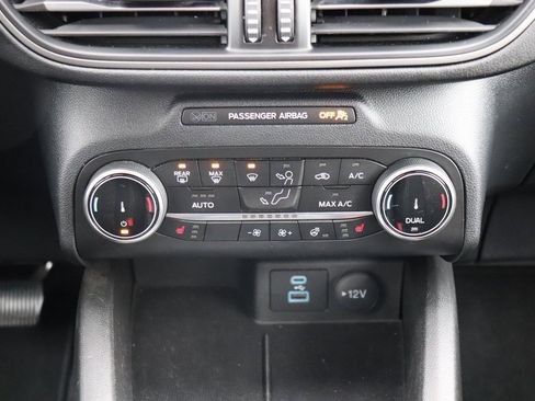 Used 2023 Ford Escape Active image 21