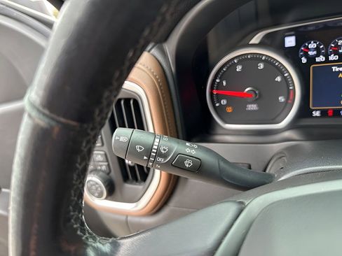 Used 2021 Chevrolet Silverado 2500 High Country w/ Z71 Off-Road Package image 32