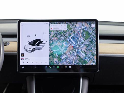 Used 2019 Tesla Model 3 Long Range image 35