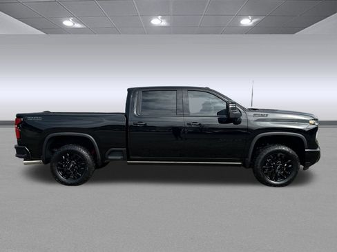 New 2026 Chevrolet Silverado 2500 LTZ w/ LTZ Plus Package image 2