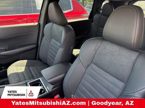 New 2025 Mitsubishi Outlander SE AWD/4WD image 20