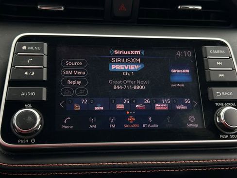 Used 2018 Nissan Kicks SR image 23