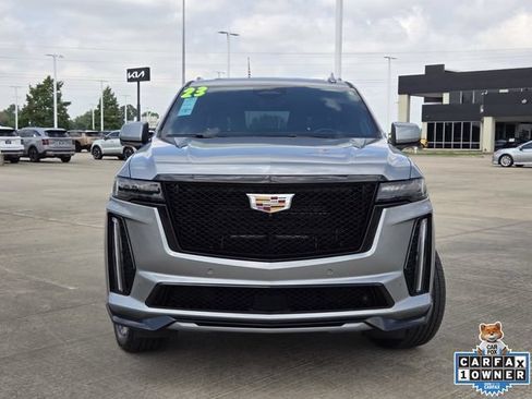Used 2023 Cadillac Escalade V AWD/4WD image 2
