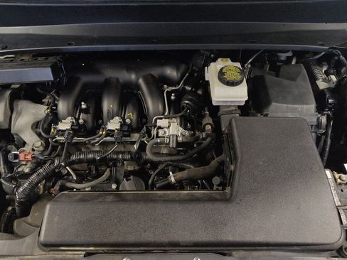 Used 2020 Nissan Pathfinder SL image 30