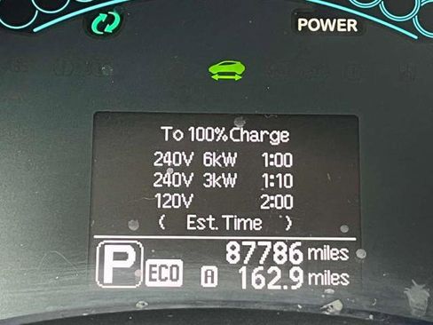 Used 2015 Nissan Leaf S w/ Charge Package image 25