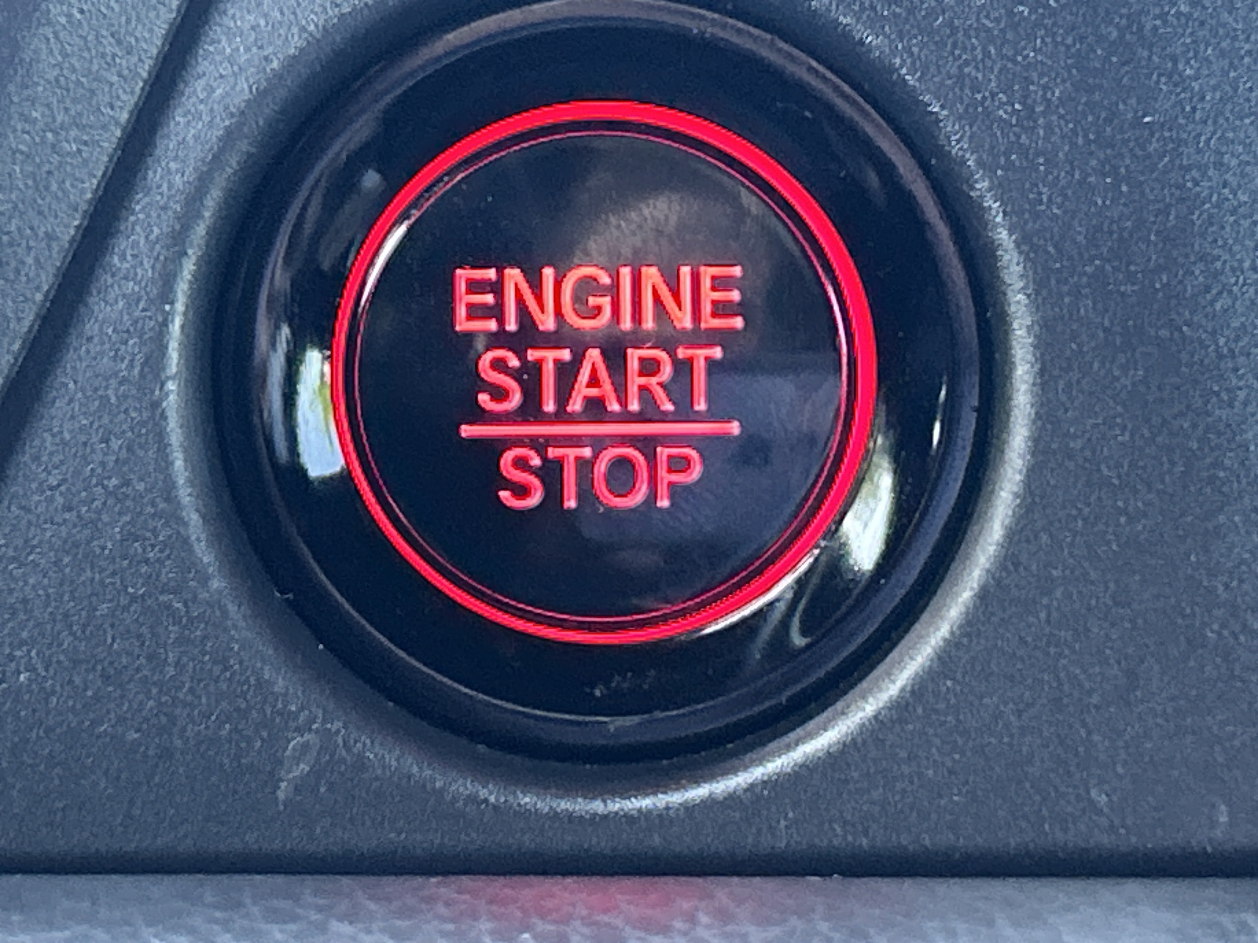 Certified 2025 Honda Pilot Black Edition image 15