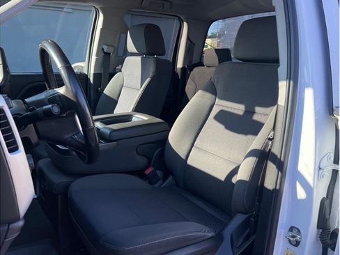 Used 2018 GMC Sierra 2500 SLE w/ HD SLE Preferred Plus Package image 8