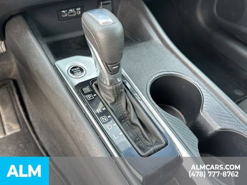 Used 2025 Nissan Altima 2.5 SV FWD image 34