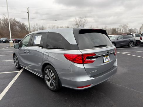 Used 2024 Honda Odyssey Touring image 4