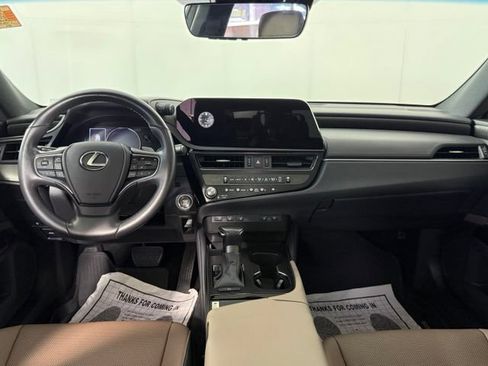 Certified 2024 Lexus ES 350 w/ Premium Package FWD image 27